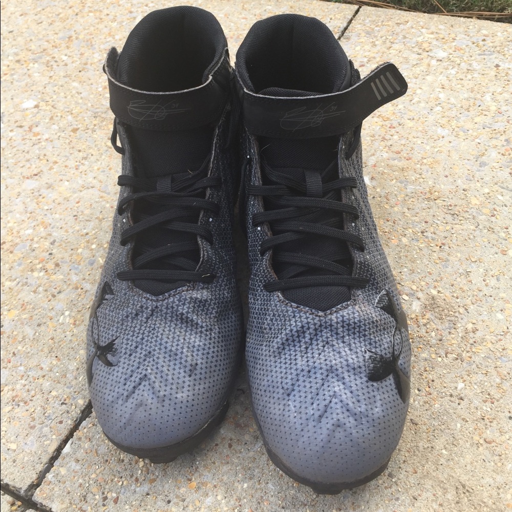 Under armour baseball cleats
